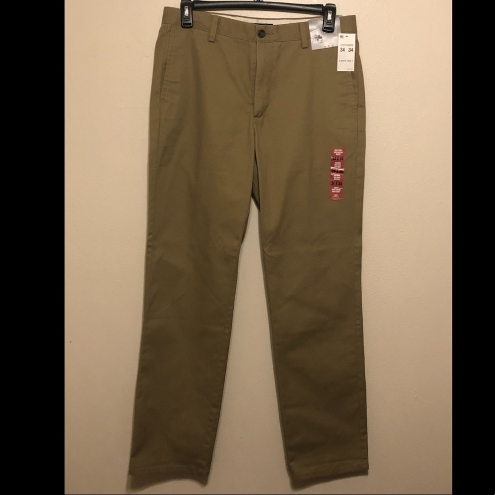 Dockers | Standard Collection | Khakis - Slim Fit